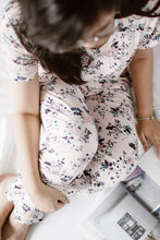 Load image into Gallery viewer, Bamboo Sleepwear Pants and Tshirt Set- Pink Floral